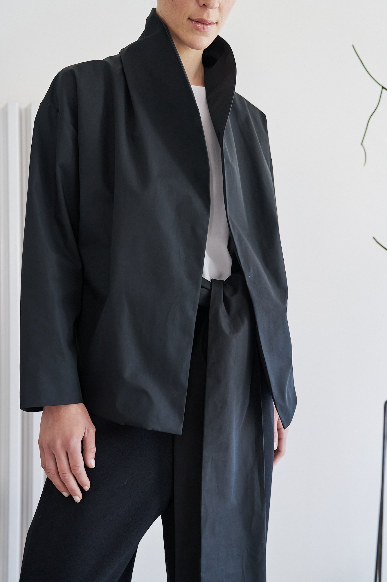 Etherea Summer COTTON KIMONO BOMBER BLACK