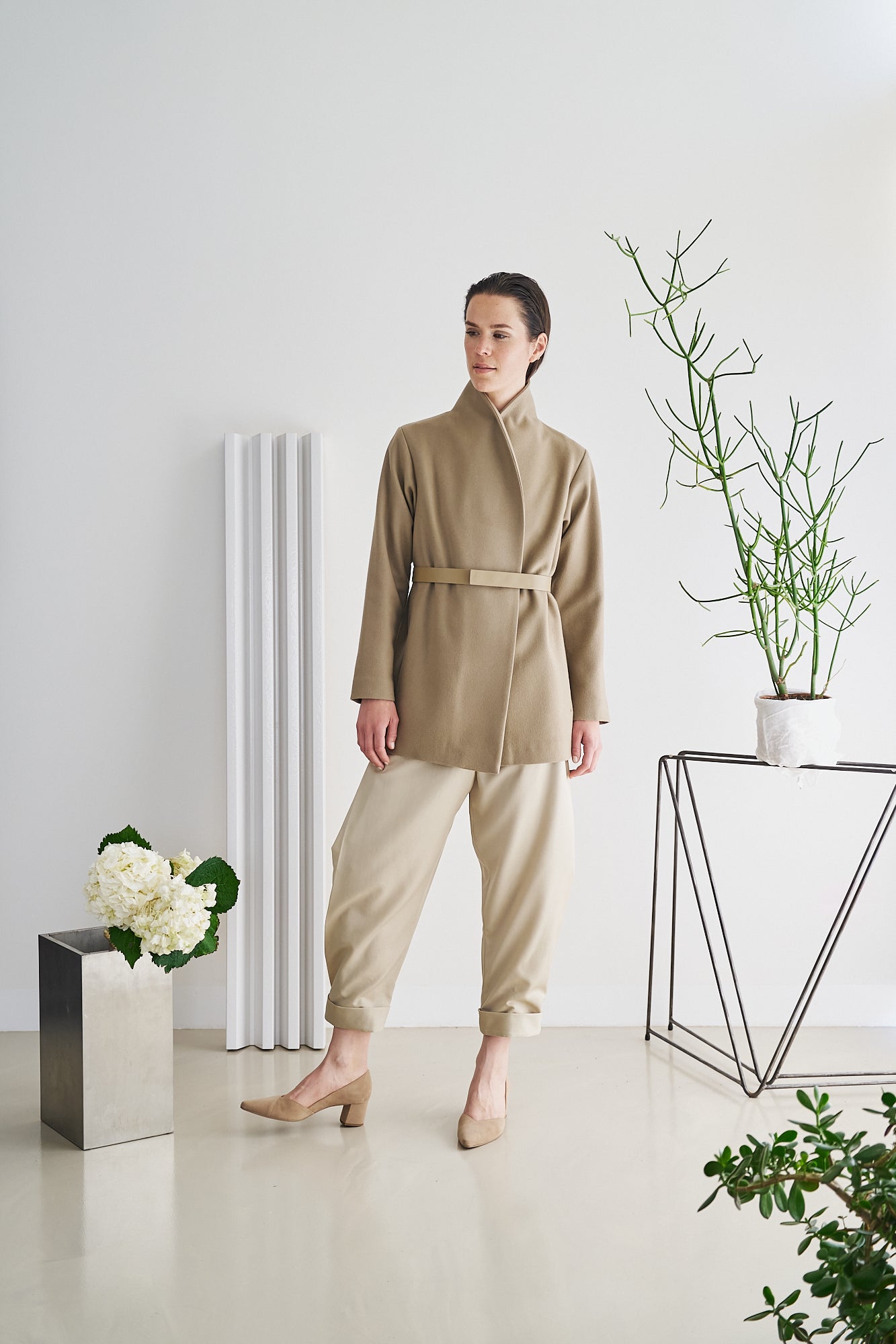 Etherea Summer WOOL WRAP BLAZER TAUPE