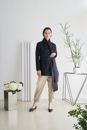 Etherea Summer WOOL WRAP BLAZER BLACK